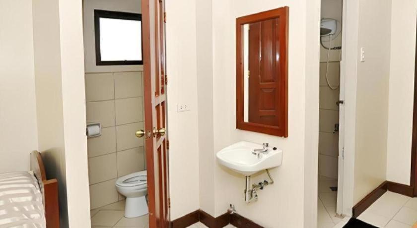 El Haciendero Private Hotel Ілоіло Екстер'єр фото