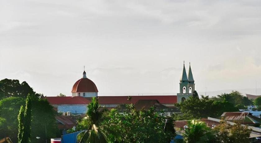 El Haciendero Private Hotel Ілоіло Екстер'єр фото