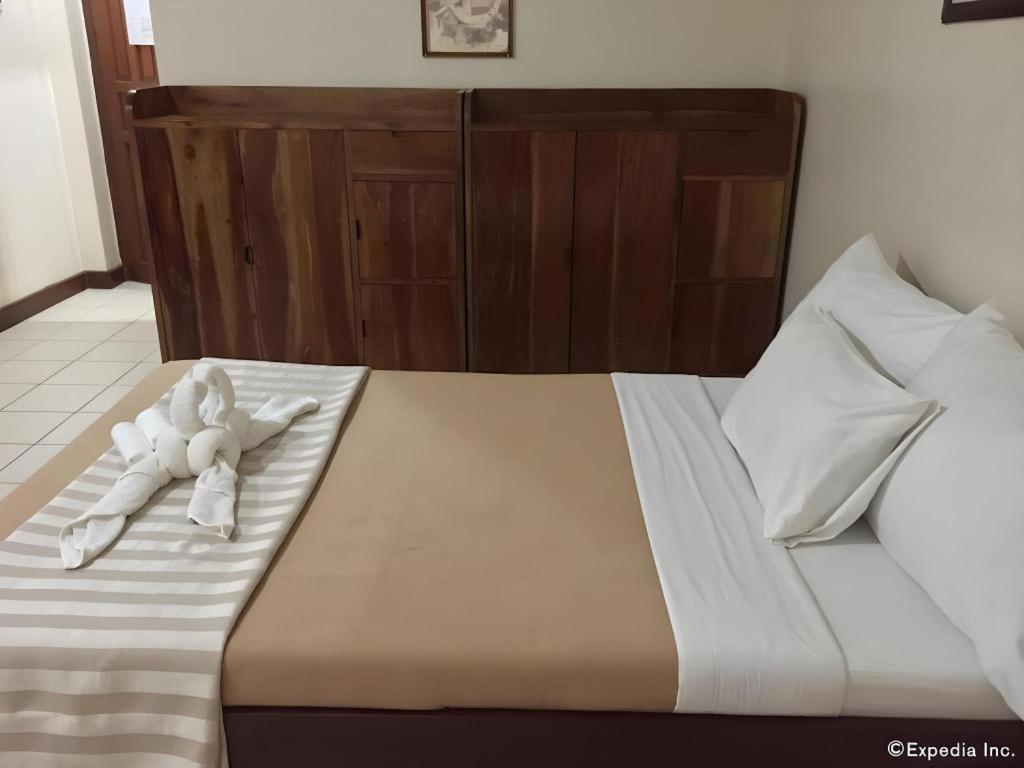 El Haciendero Private Hotel Ілоіло Екстер'єр фото
